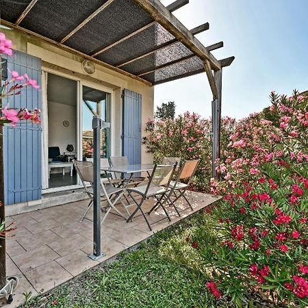 Le Petit Bonheur - Place Parking Privee - Clim - Terrasse - Piscine Partagee - Proche Parc Spirou Saint-Saturnin-les-Avignon Exterior photo